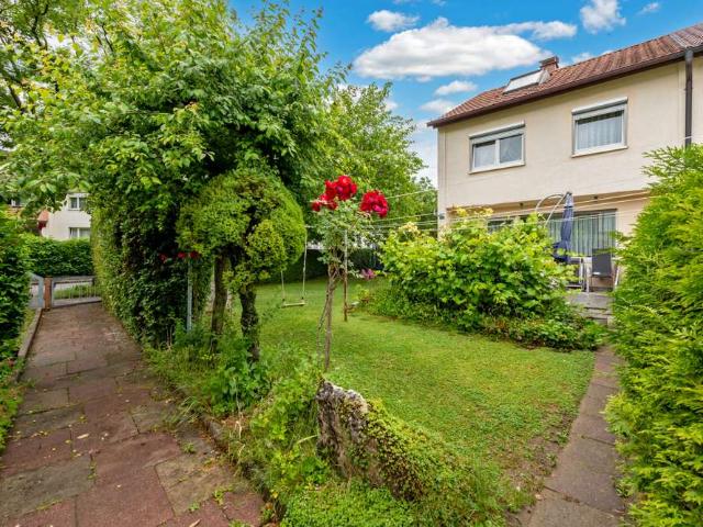 Haus zum Kaufen in Kirchheim unter Teck 430.000,00 EUR 90 m²