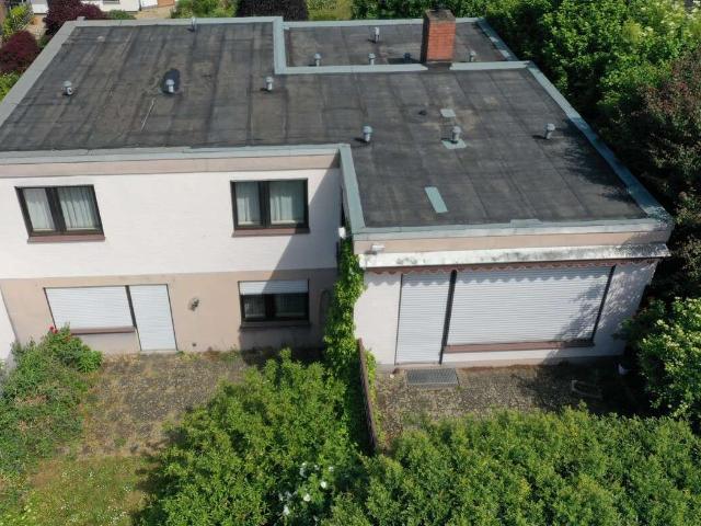 Haus zum Kaufen in Hofheim am Taunus Wallau 689.000,00 EUR 195 m²