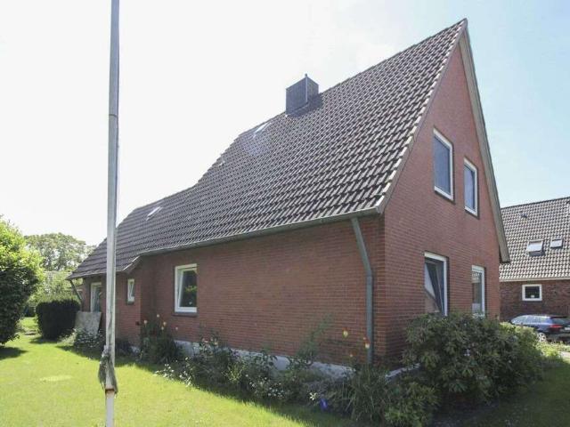 Haus zum Kaufen in Helmstorf 275.000,00 EUR 109.94 m²