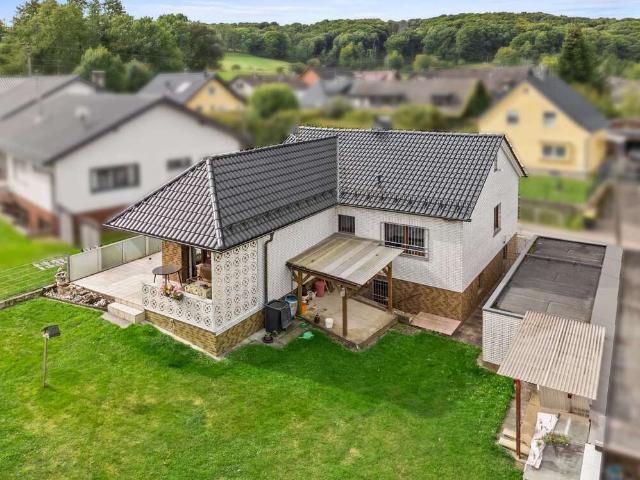 Haus zum Kaufen in Hennef 329.500,00 EUR 92.39 m²