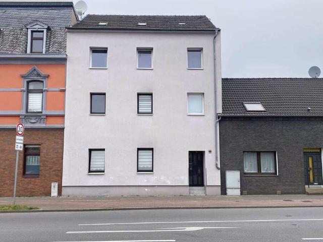 Haus zum Kaufen in Oberhausen 460.000,00 EUR 369 m²