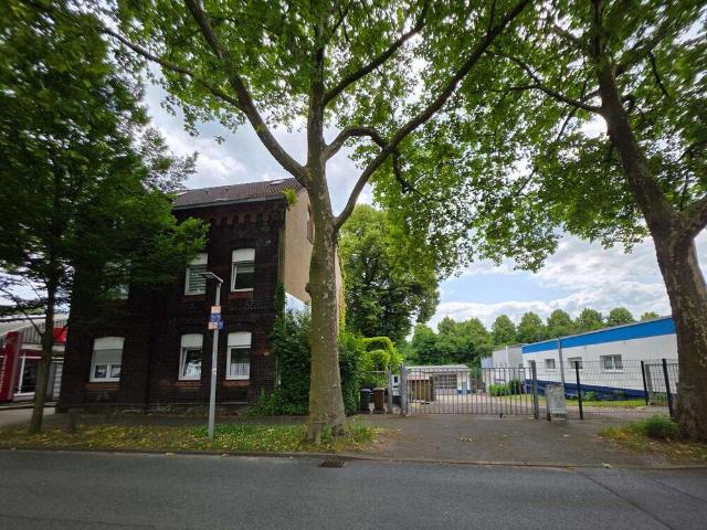 Haus zum Kaufen in Oberhausen 560.000,00 EUR 230 m²