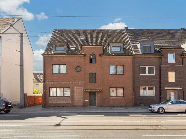 Haus zum Kaufen in Oberhausen 380.000,00 EUR 332 m²