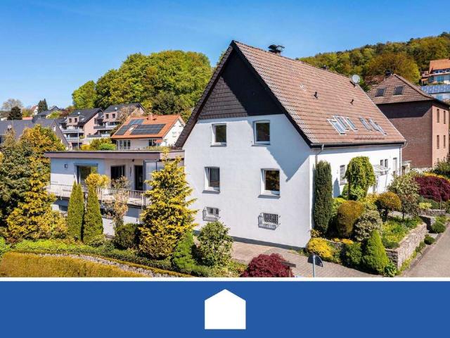 Haus zum Kaufen in Oerlinghausen 385.000,00 EUR 196 m²