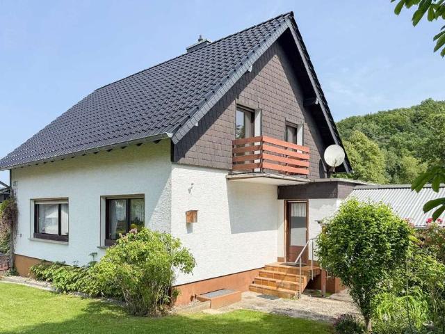 Haus zum Kaufen in Overath 425.000,00 EUR 116.02 m²
