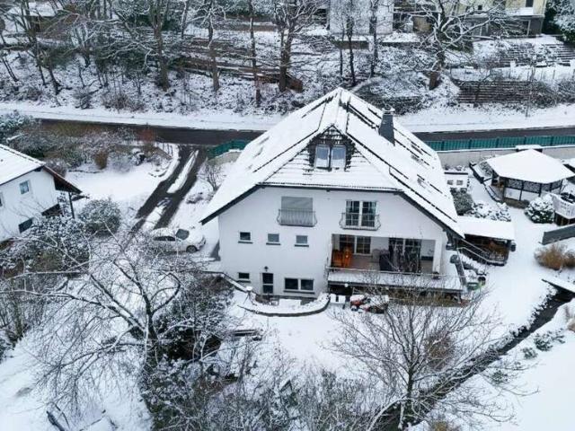 Haus zum Kaufen in Overath 849.000,00 EUR 240 m²