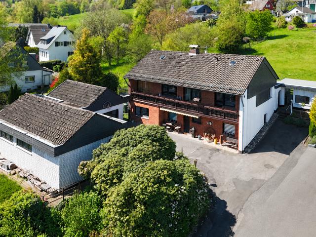Haus zum Kaufen in Overath Steinenbrück 493.000,00 EUR 114 m²