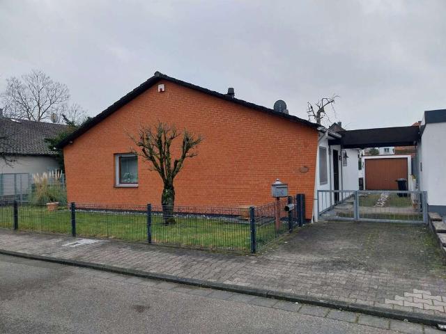 Haus zum Kaufen in Lampertheim Hofheim 321.000,00 EUR 110 m²