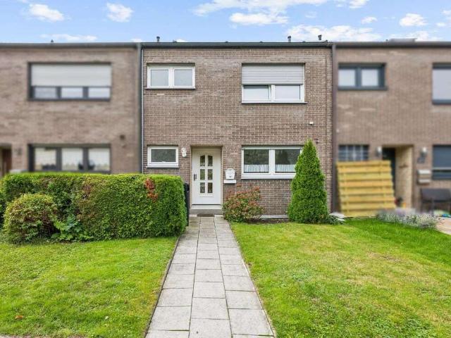 Haus zum Kaufen in Leverkusen 449.000,00 EUR 136.07 m²