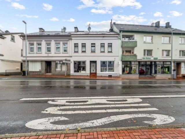 Haus zum Kaufen in Lüdenscheid 299.000,00 EUR 144 m²