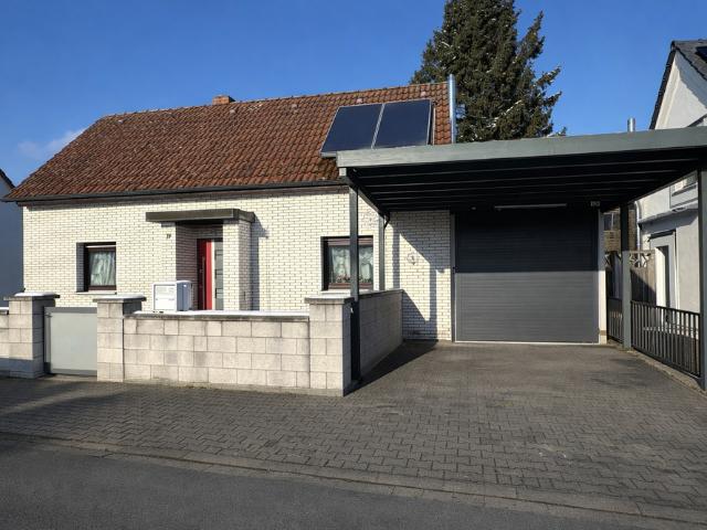 Haus zum Kaufen in Mannheim 305.000,00 EUR 166.51 m²