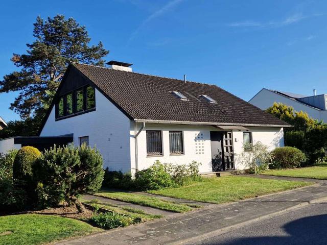 Haus zum Kaufen in Meerbusch 960.000,00 EUR 197 m²