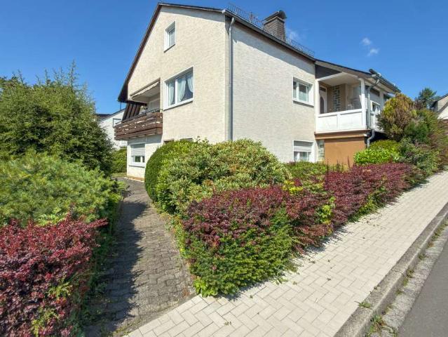 Haus zum Kaufen in Meschede 289.000,00 EUR 154 m²