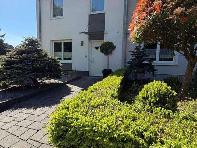 Haus zum Kaufen in Mülheim 495.000,00 EUR 155 m²