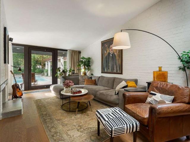 Haus zum Kaufen in Neu Isenburg 1.180.000,00 EUR 207 m²