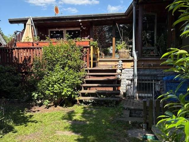 Haus zum Kaufen in Neubrandenburg 317.000,00 EUR 197 m²