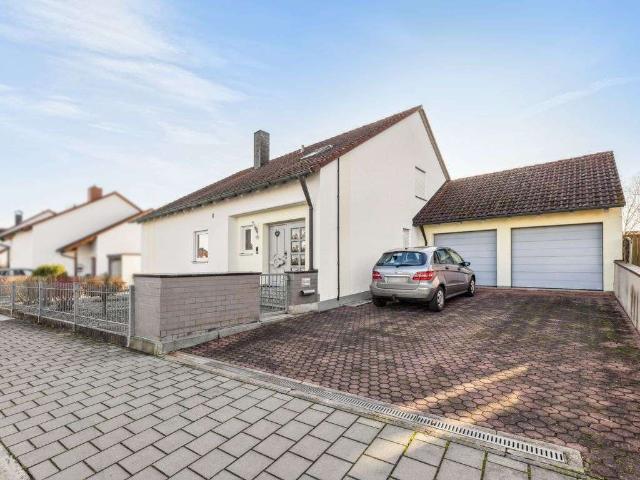 Haus zum Kaufen in Neumarkt in der Oberpfalz 549.000,00 EUR 151.51 m²