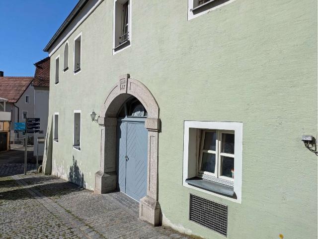 Haus zum Kaufen in Neunburg vorm Wald 439.000,00 EUR 318 m²