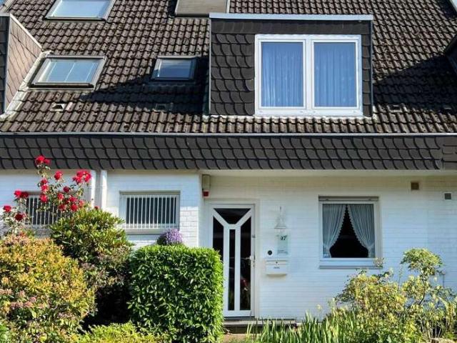 Haus zum Kaufen in Neuss 585.000,00 EUR 139.07 m²