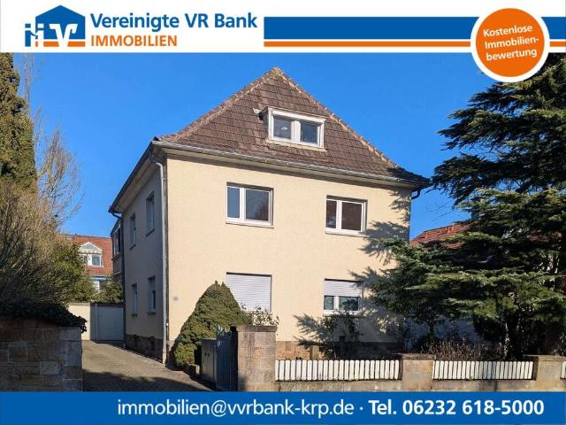 Haus zum Kaufen in Neustadt 649.000,00 EUR 183 m²
