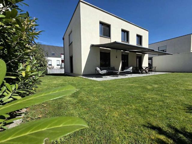 Haus zum Kaufen in Neustadt 650.000,00 EUR 142 m²