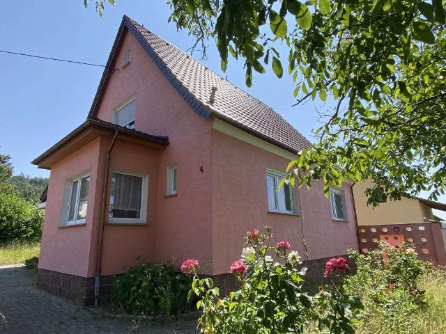 Haus zum Kaufen in Nieschütz 268.000,00 EUR 106.27 m²