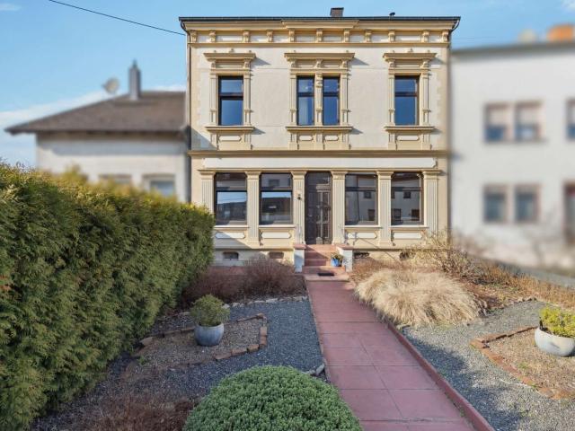 Haus zum Kaufen in Saarlouis 295.000,00 EUR 250 m²