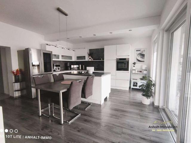 Haus zum Kaufen in Sandersdorf Brehna 295.000,00 EUR 130.89 m²