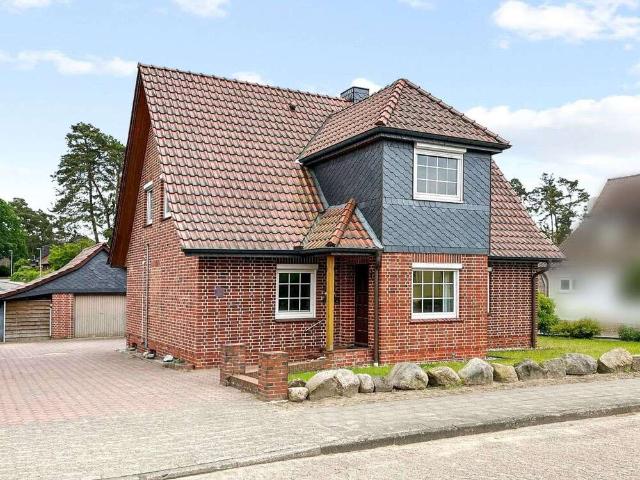 Haus zum Kaufen in Schneverdingen 329.000,00 EUR 140 m²