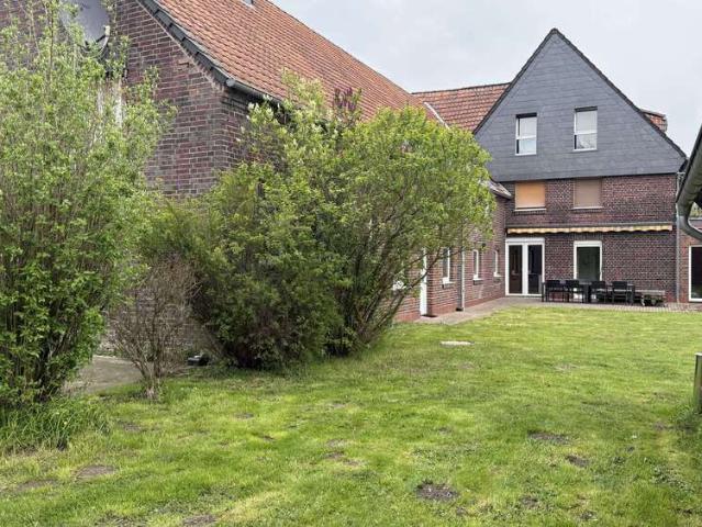Haus zum Kaufen in Selm 650.000,00 EUR 400 m²
