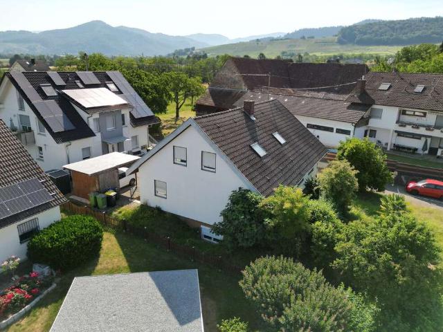 Haus zum Kaufen in Staufen im Breisgau 450.000,00 EUR 175 m²