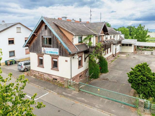 Haus zum Kaufen in Rastatt Förch 570.000,00 EUR 276 m²