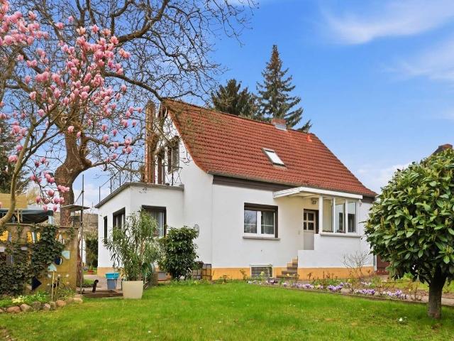 Haus zum Kaufen in Teltow 799.000,00 EUR 170.39 m²