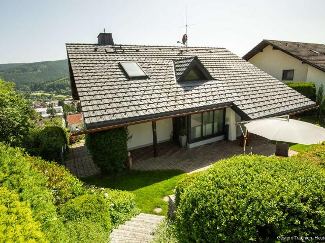 Haus zum Kaufen in Titisee Neustadt 795.000,00 EUR 230 m²