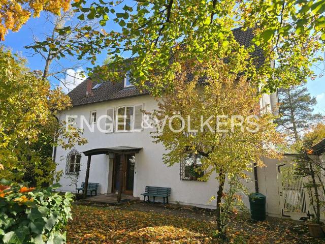Haus zum Kaufen in Tübingen 1.690.000,00 EUR 358 m²