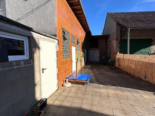 Haus 130 m² 1030 € zur Miete Erda,Hohenahr 35644