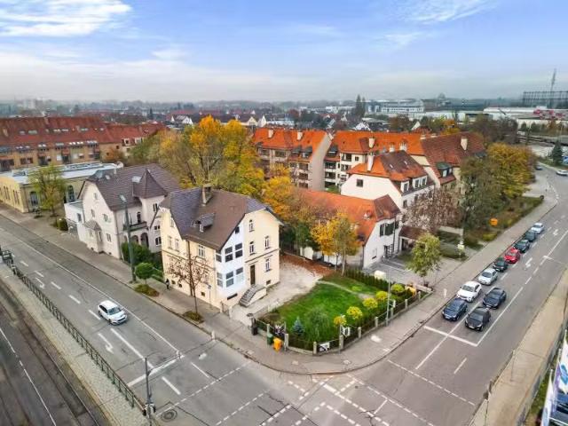 Haus 222.92 m² 1150000 € zum Kauf Kriegshaber, Augsburg 86156