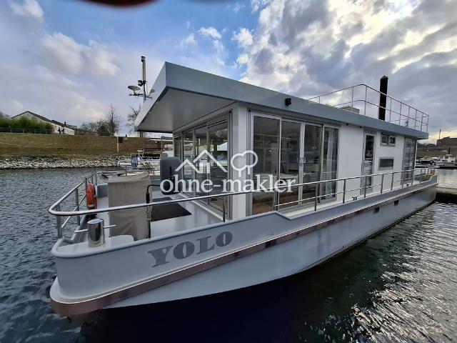 Hausboot. Ihr Zuhause auf dem Wasser