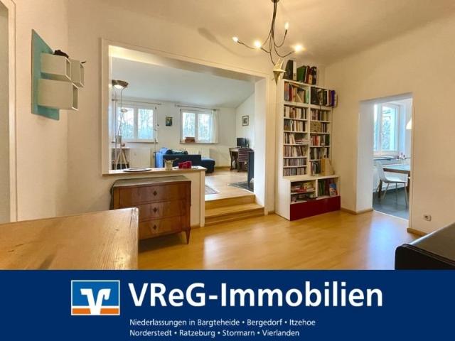 Hausgefühle Eigentumswohnung in einem Zweifamilienhaus mit großem Gartenanteil