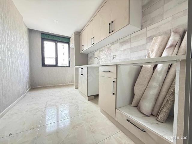 HAVUZ MAZARALI TRAMVAY DİBİ BAHÇE KATI 2+1