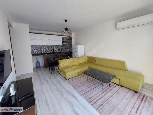 Havuzlu Eşyalı Arakat 1+1/ Меблированная 1+1 С Бассейном