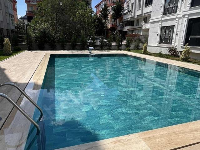 Havuzlu Güvenlikli Sitede Sıfır 2+1