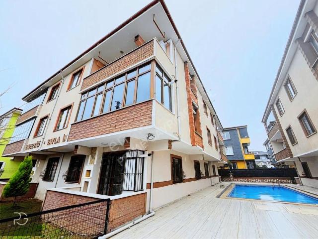 Havuzlu Sitede 2+1, Geniş M² Ferah Yaşam, Uygun Fiyat!