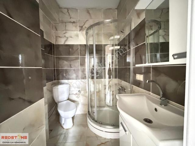 Havuzlu Sitede Ayrı Mutfak Kombili Köşe 2+1 Satılık Daire