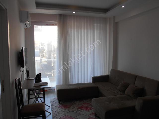 Havuzlu Sitede Eşyalı doğalgazlı 1+1 Daire