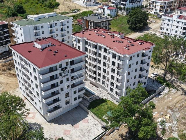 Havuzlu Sitede Kiralık 1+1 Daire