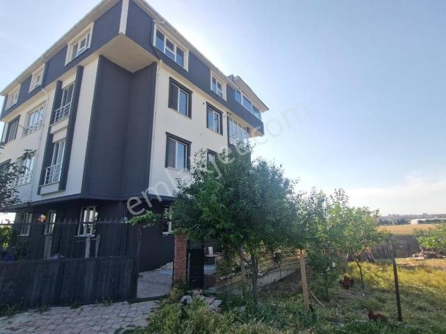 Havuzlar Mahallesinde Müstakil Binada Kiralık 3+1 Daire