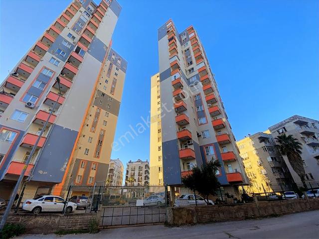 Havacılar Sitesinde Geniş Ve Ferah Açık Otoparklı Satılık 3+1