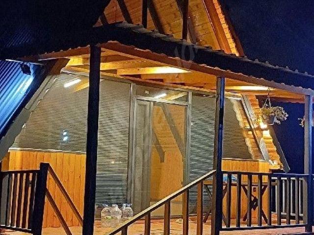 HAVAALANIN'A PARALEL BAHÇELİ BUNGALOV EV