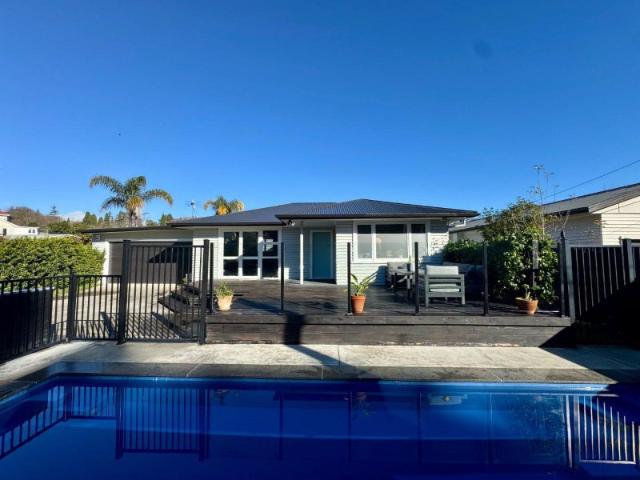 havelock north, 3 bedrooms